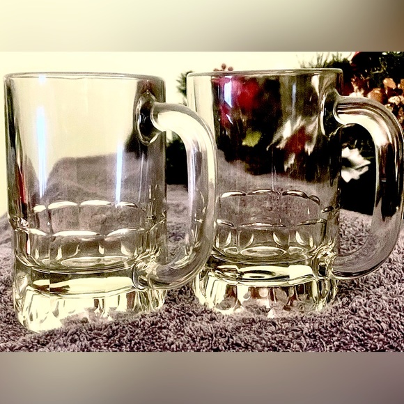 VINTAGE PAIR OF - “THICK/HEAVY AWESOME BEER/SODA MUGS”… - Picture 1 of 7